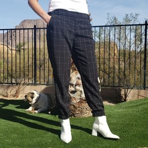 Limited Jogger Pants